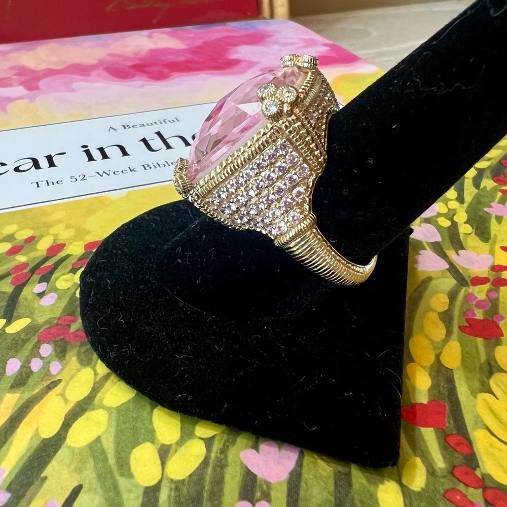 Judith Ripka Pink and Gold Cushion-Cut Monaco Ring size 9 - Picture 3 of 5